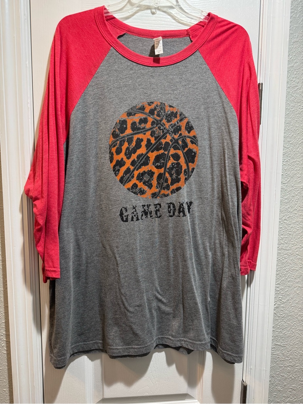 Raglan Shirt Women’s “Game Day” Basketball Size 2 XL, Grey With Red Sleeves